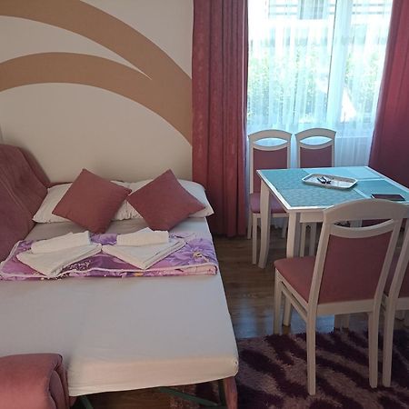 Apartmani Slado Trebin Dış mekan fotoğraf