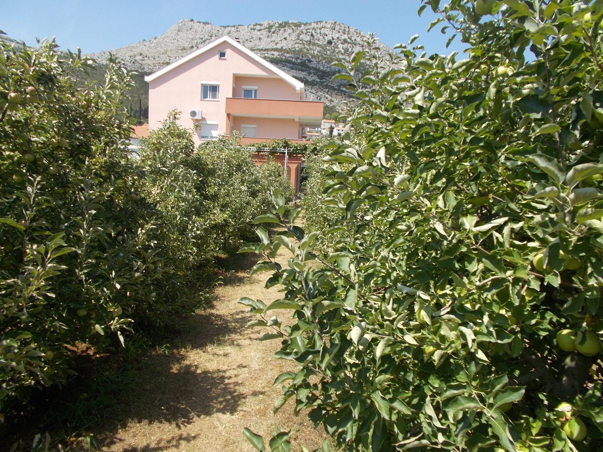 Apartmani Slado Trebin Dış mekan fotoğraf